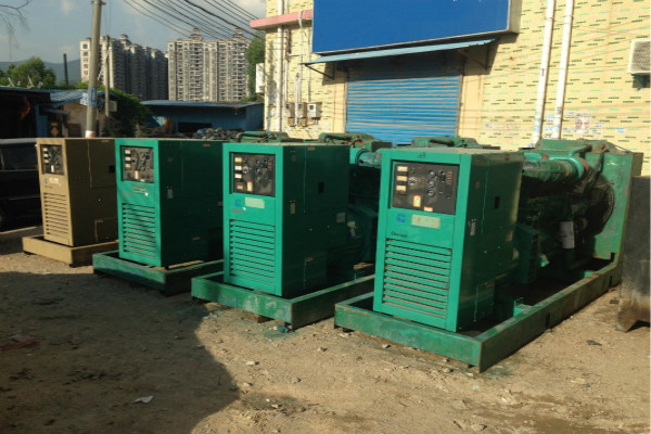 東莞300kw發(fā)電機現(xiàn)貨出售