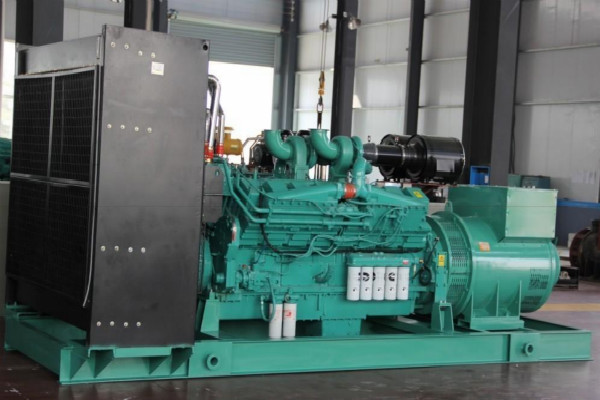 柴油發(fā)電機(jī)組在港機(jī)的應(yīng)用
